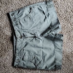 Faded Glory, size 8 olive shorts